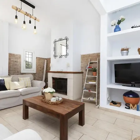 Holiday home Casa Canyet Con Piscina A Un Paso De Barcelona Y La Playa