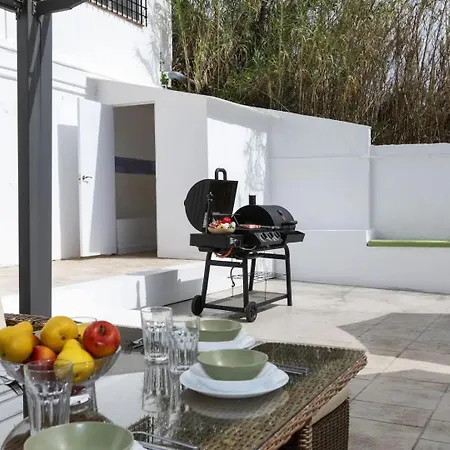 Semesterbostad Casa Canyet Con Piscina A Un Paso De Barcelona Y La Playa