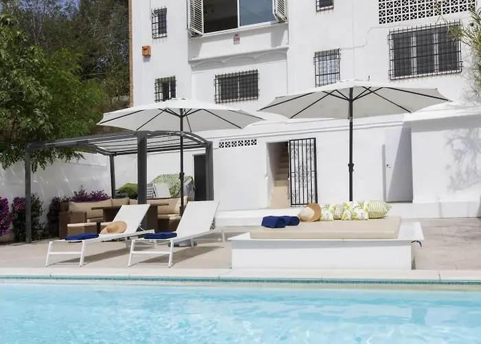 Casa Canyet Con Piscina A Un Paso De Barcelona Y La Playa